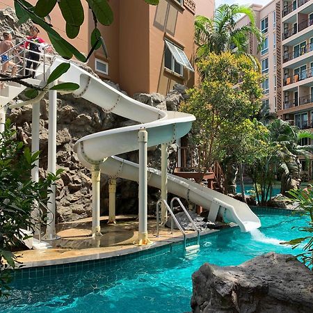 Atlantis Condo Resort Jomtien Beach Exteriör bild