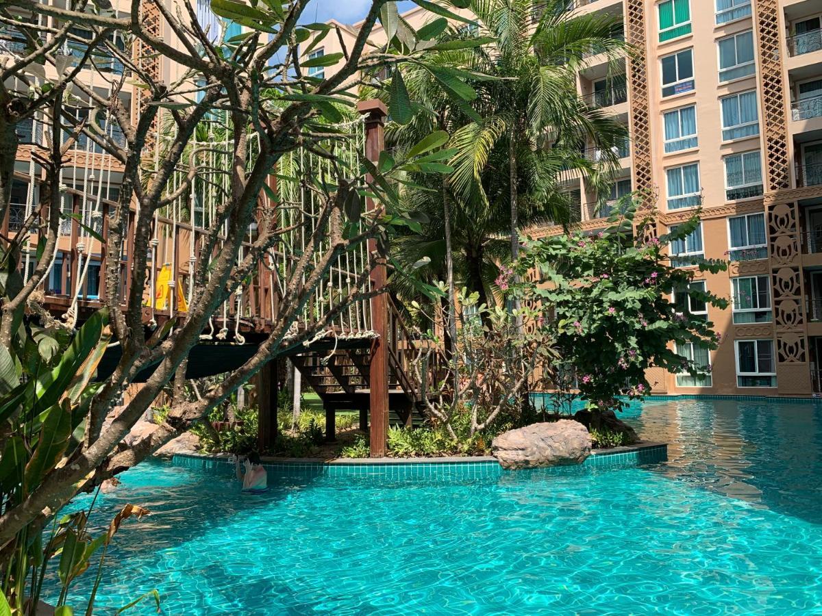 Atlantis Condo Resort Jomtien Beach Exteriör bild