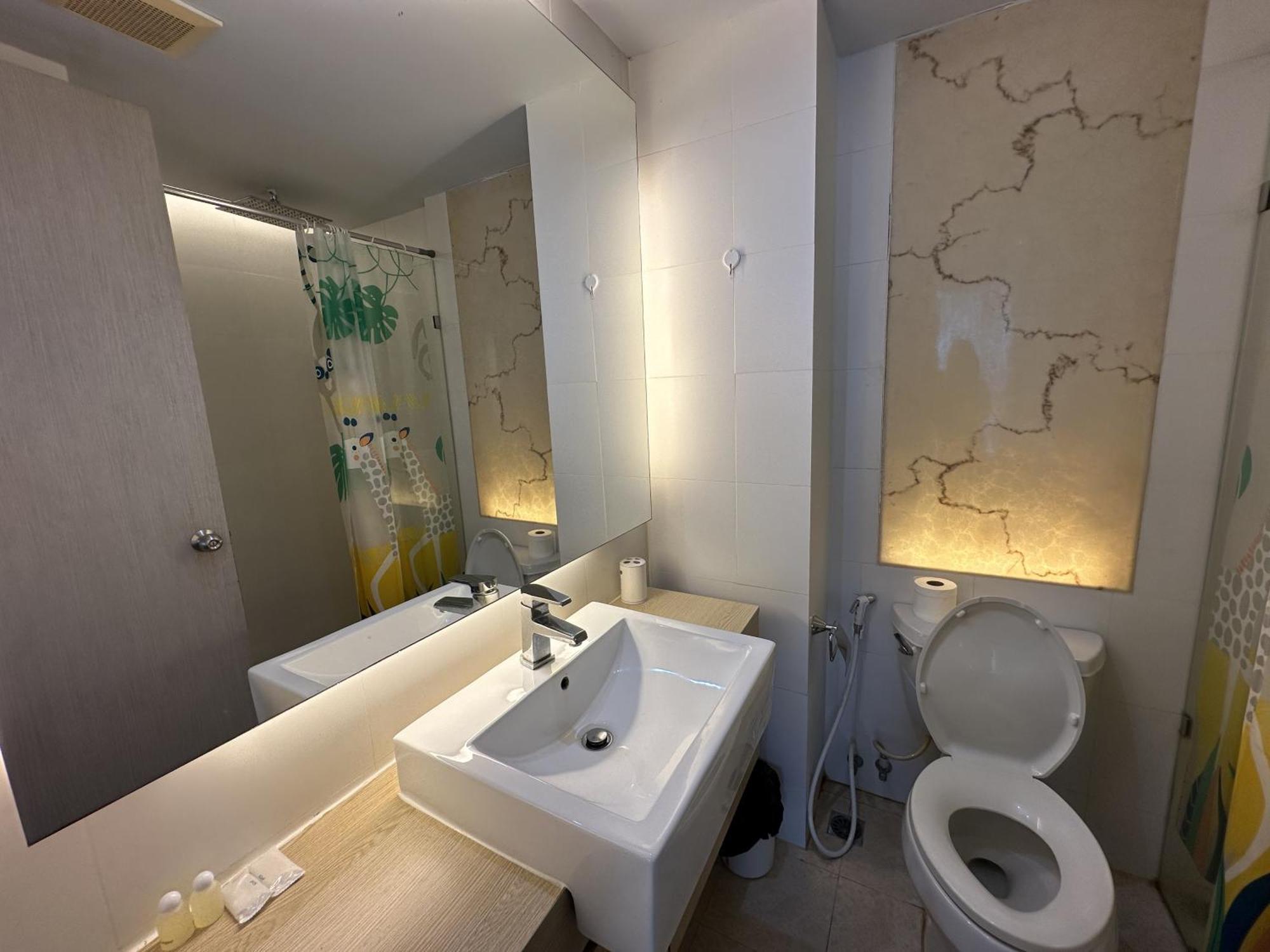 Atlantis Condo Resort Jomtien Beach Exteriör bild